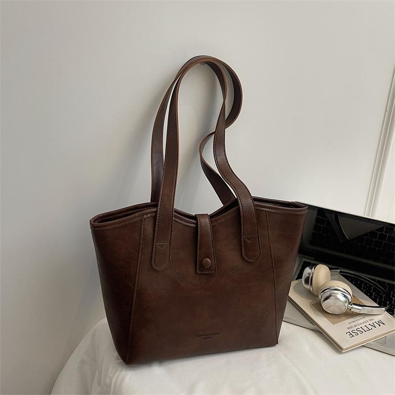 Classic Leather Tote Bag with Top Handle Large Capacity Everyday Fashion Shoulder Bag for Women