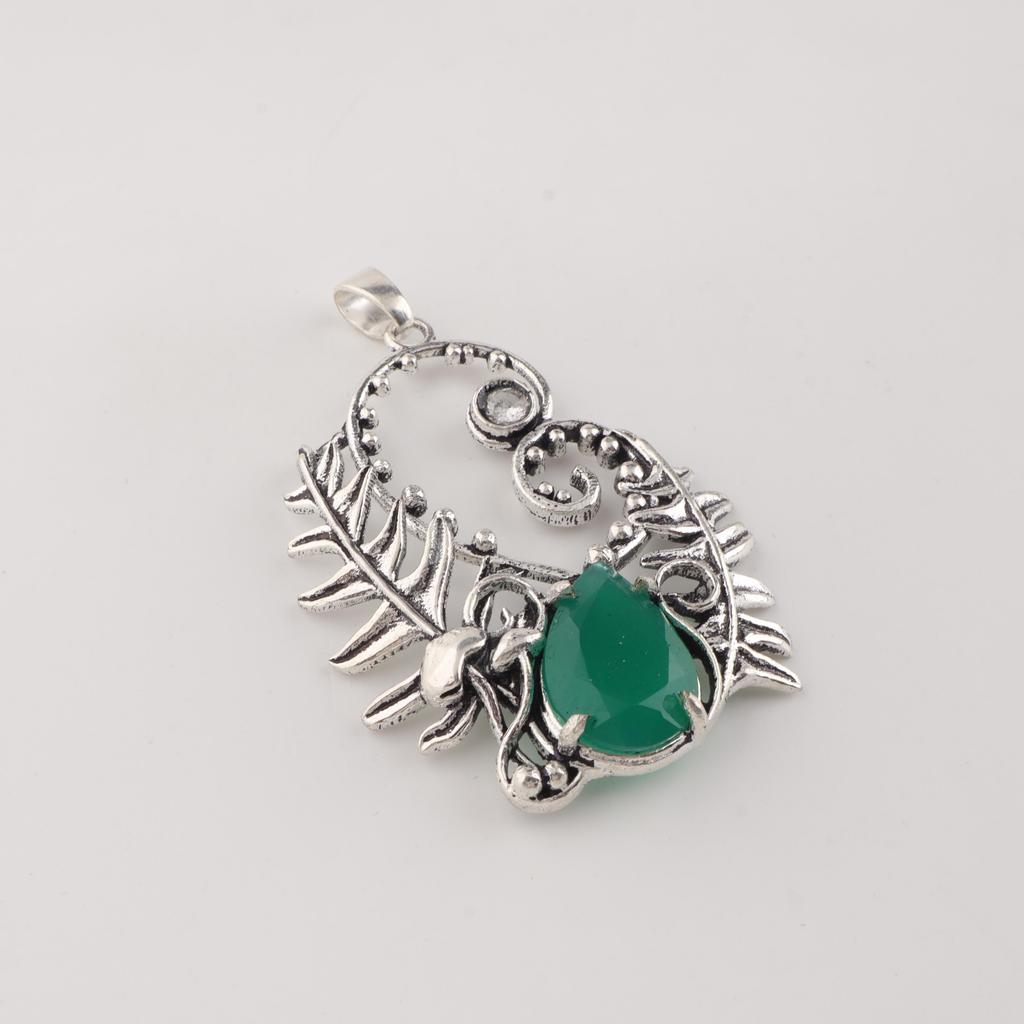 Green Onyx Gemstone 925 Sterling Silver Jewelry Pretty Pendant 1.8" Anniversary Gift For Wife CP-42-22