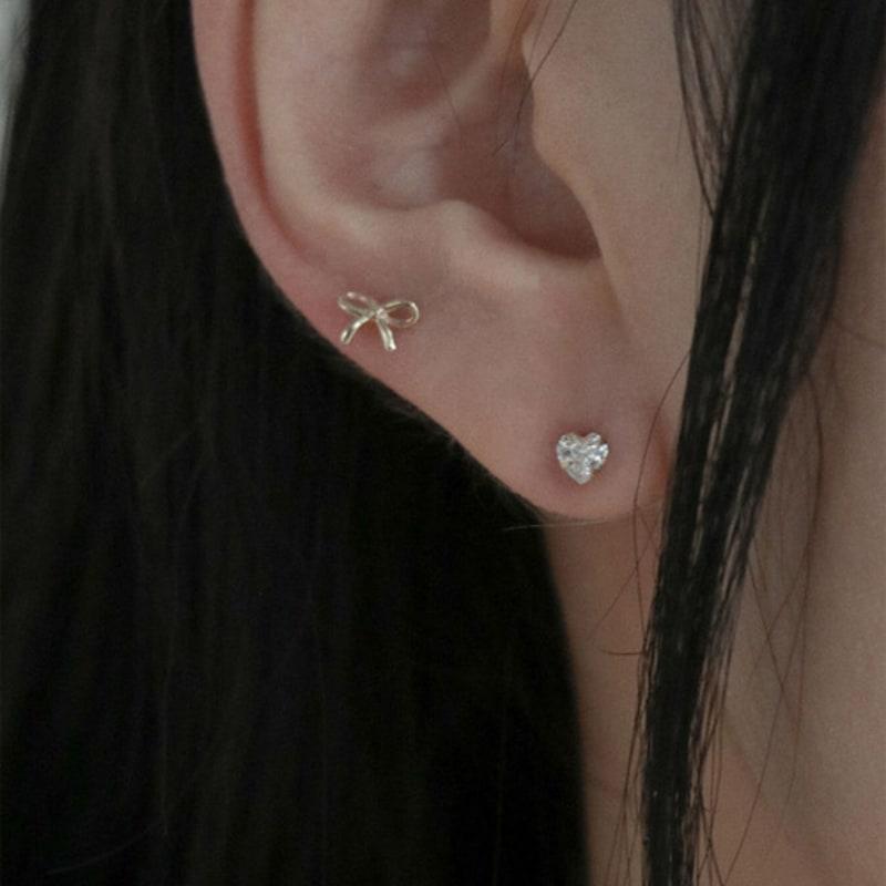 youngglow 14k heart cubic piercing
