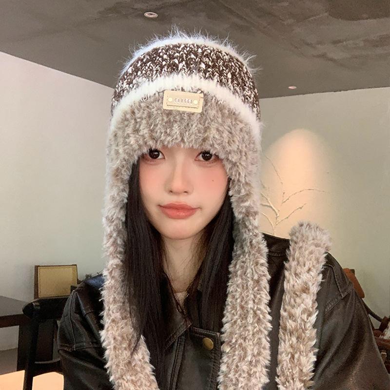 

Maillard plush hat women s winter cold protection and warmth ear protection pullover hat showing face small versatile knitted wool hat tide