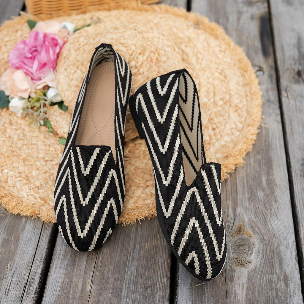 Fashion Women Flats Breathable Mesh Loafers Leopard 2025 Knitted Shoes Pointed Leopard Fashion Flying Woven Shoes Casual Shoes Women