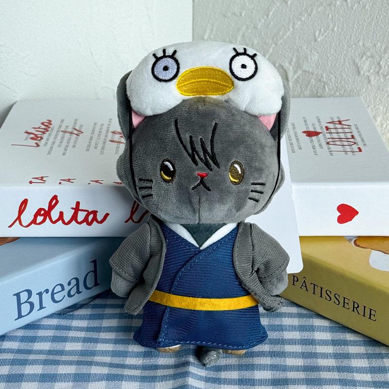 Anime Gintama Sakata Gintoki Cross Dressing Katzen-Serie Plüsch gefüllt Schlüsselanhänger Junge Rucksack Hängespielzeug Dekoration Sammelgeschenke