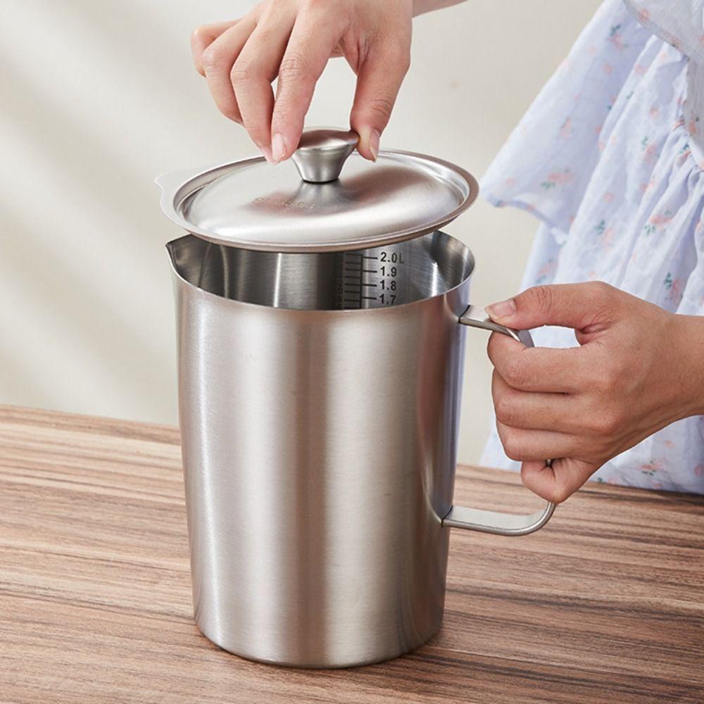 304 Stainless Steel Measuring Cups Inner Scale Design Thickened Liquid Latte Art Cup with Lid Large Capacity Laboratory Beaker