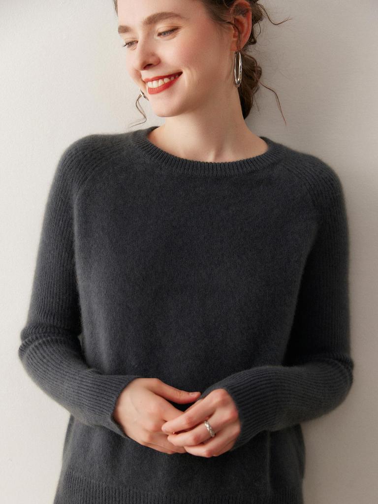 2025 Autumn/Winter Cashmere Round Neck Jacquard Sweater with Raglan Sleeves - Warm, Comfortable, Loose Fit Knit Base Layer