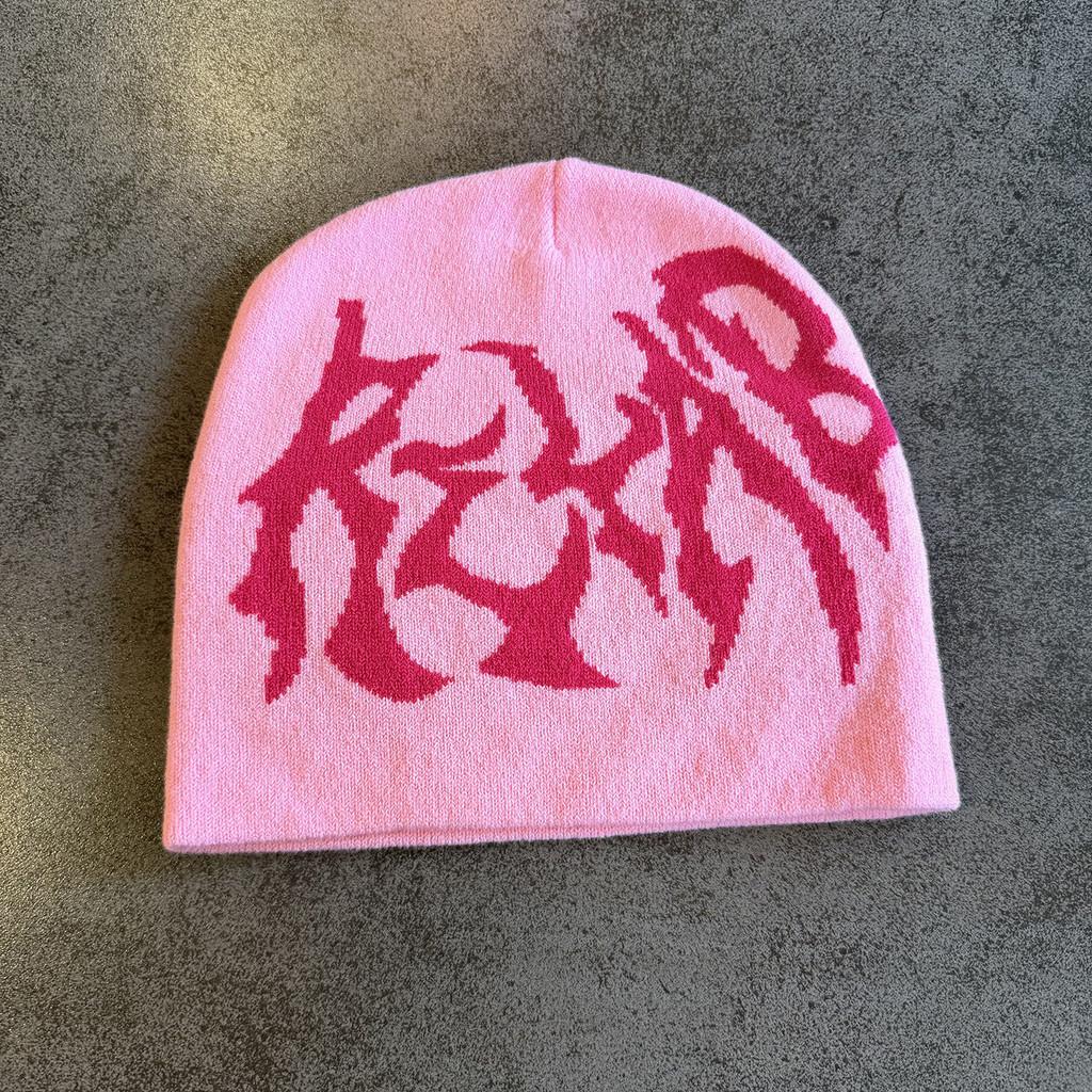 Acrylic Knit Hat With Alphabet Pattern For Streetwear And Cold Weather Fashion розовый
