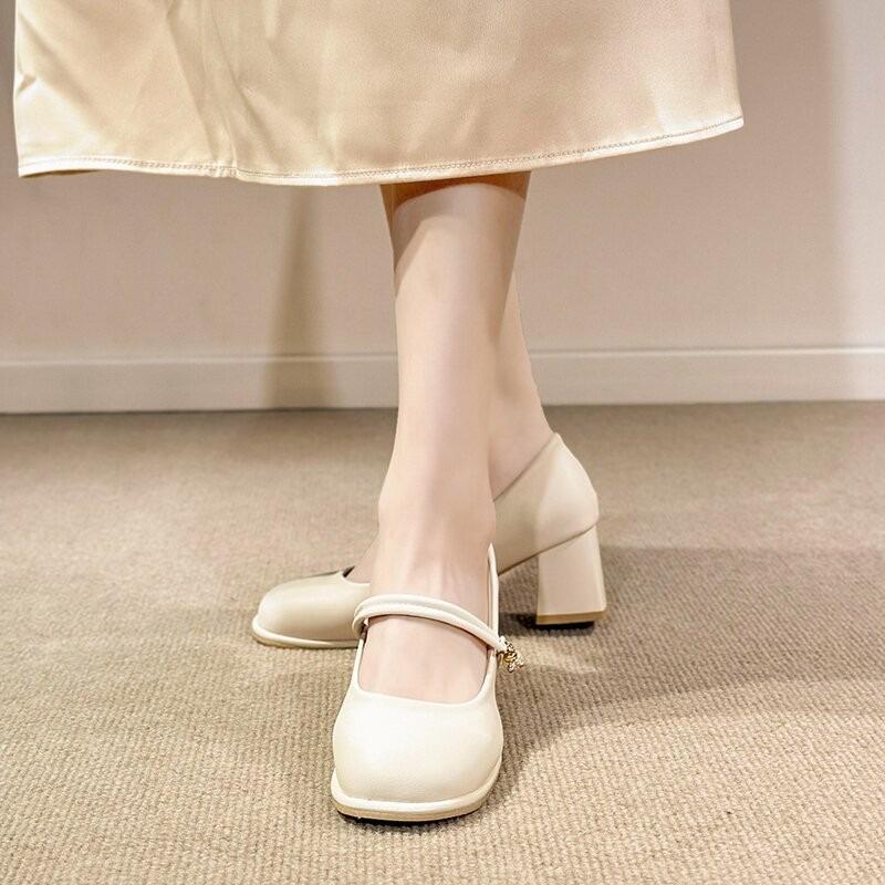 

Мода 2024 года, лето, новые туфли Мэри Джейн с круглой головкой, однотонные, однотонные, с пряжкой в одну линию, с легким ртом, универсальные и удобные, для женщин 40 бежевый