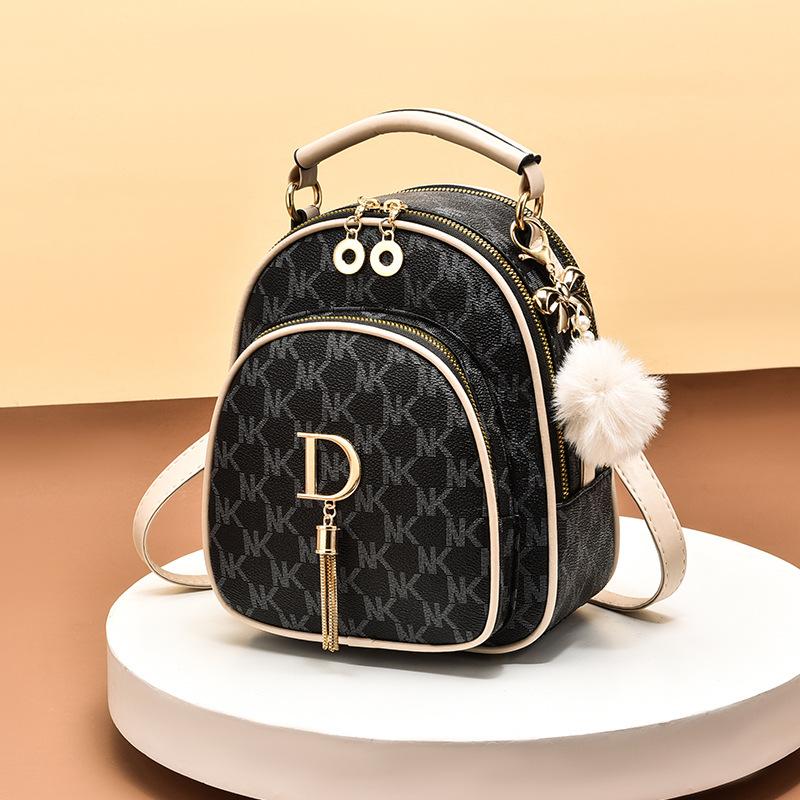 2025 new textured backpack women's large-capacity bag women's summer simple messenger bag fashion small bag women