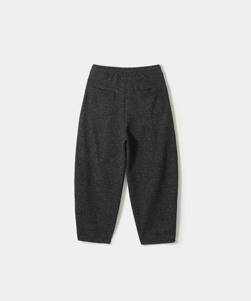TRIP LE SENS [F/W] Neff Textured One-Pleat Curved Elastic Waist Pants_Melan Black