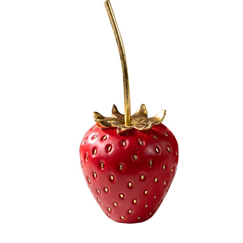 Simulation Strawberry Fruit Display Resin Crafts Gold Strawberry Figurine Decorative Figurines Home Decoration Accessories