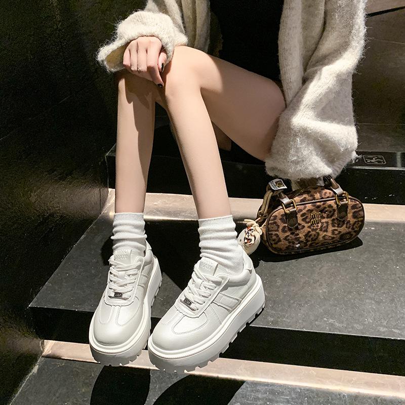 New sports and leisure shoes breathable women's laces winter low help women niche original personalized women's shoes trend