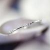 Bague Fine de Mode CAOSHI avec Zirconia Lumineux Bijoux Portables Quotidiennement pour Femmes Accessoires Polyvalents Élégants pour Femmes Cadeau