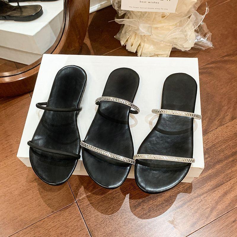 French Fairy Rhinestone Slippers Flat-soled Sandals Female 2025 Summer New Models with Skirts Popular Cool Slippers Outside