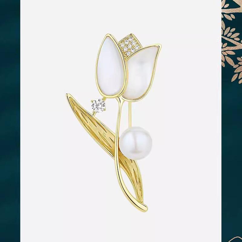 Tulip Brooch, High-end Women's Niche High-end Design Sense, Pearl Brooch, Luxurious and Elegant Brooch