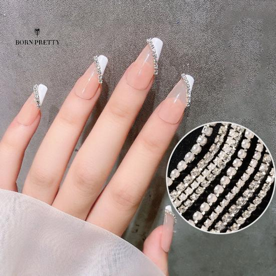 

Нежные ногти цепь ногтей украшения Творческий портативный 3D-эффект