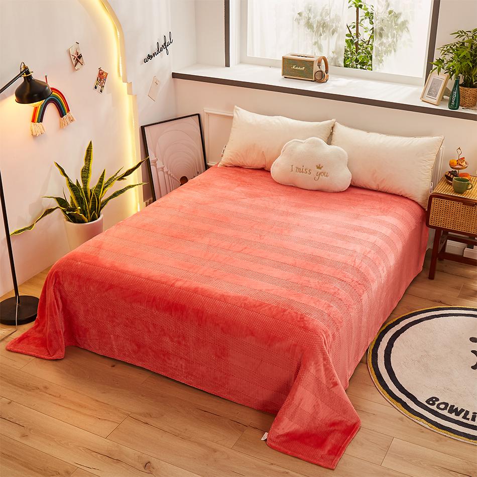 Winter Warm Hautfreundliche Fleece Tagesdecke Sofa Decke Flanell Atmungsaktive Überwurf Steppdecke Tagesdecke Bettlaken Couch Bettwäsche