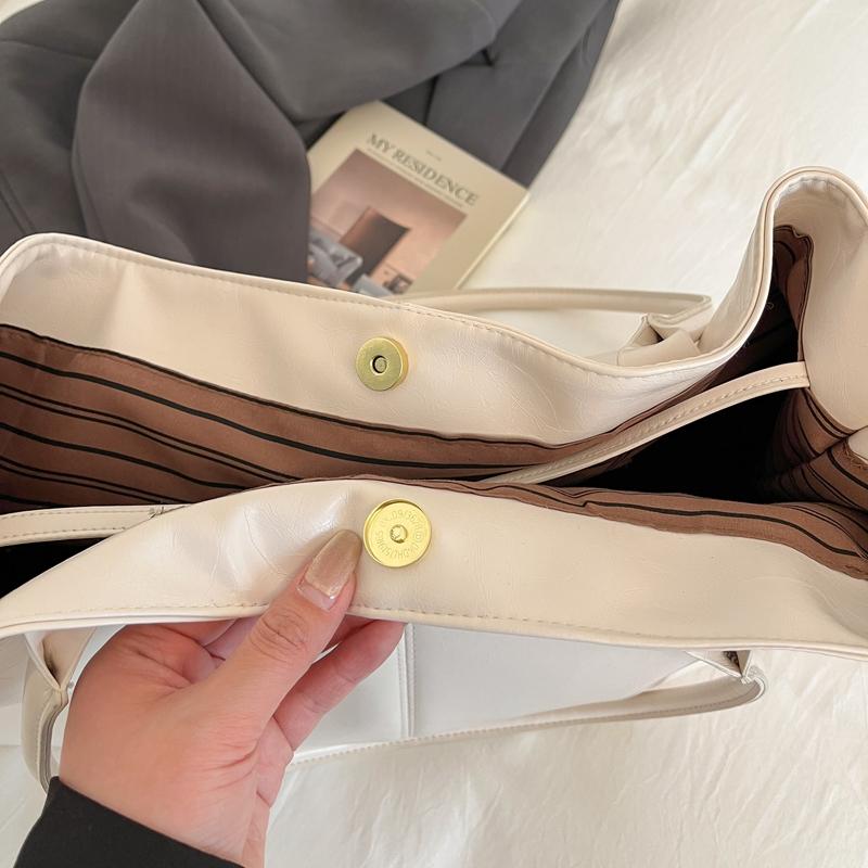 Borsa Tote in Pelle Lucida da Donna Grande Capacità Borsa a Spalla Borsa a Mano di Design alla Moda Uso Quotidiano Stile Classico