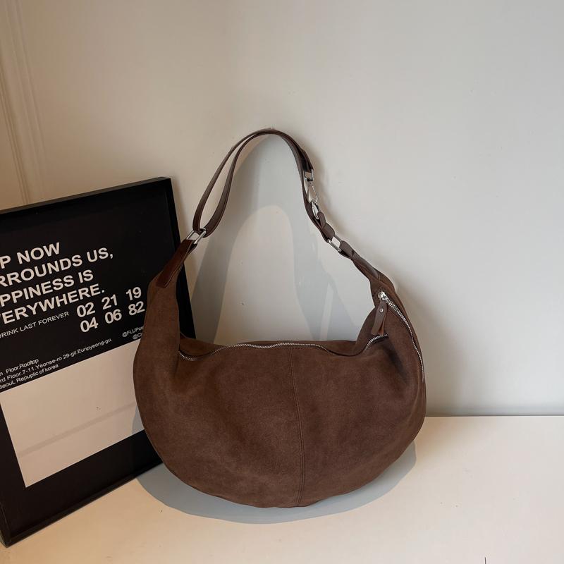 Faux Suede Shoulder Bag for Women, New Autumn/Winter 2026, Trendy, Retro, Large-capacity Single-shoulder Crossbody Bag