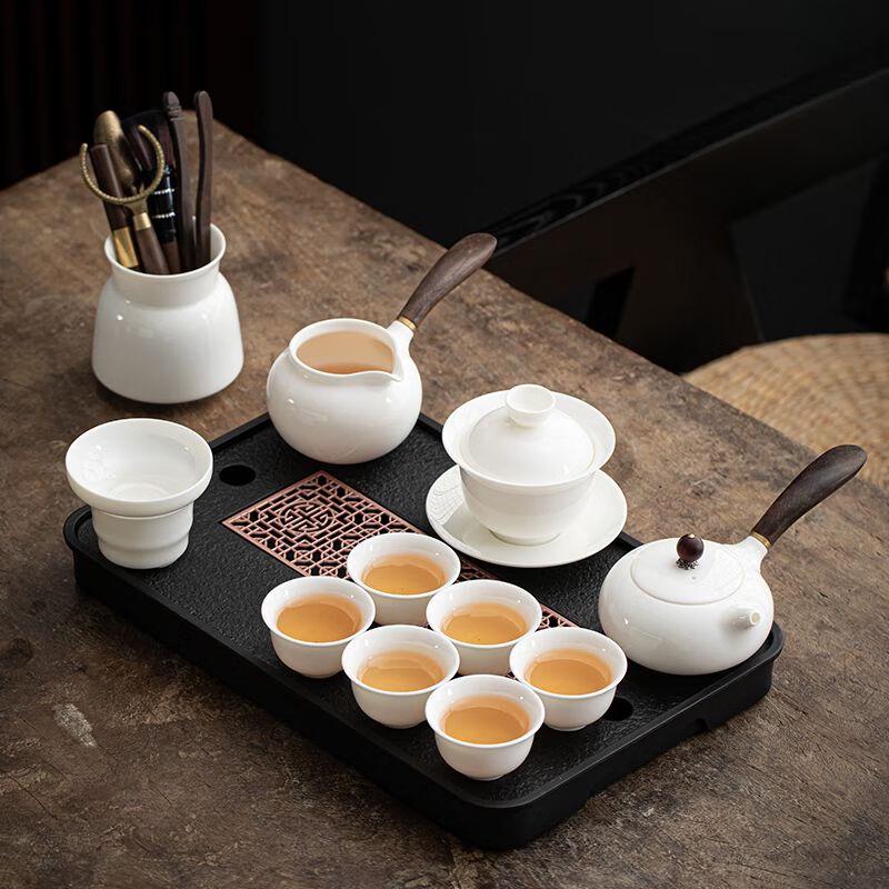 Qianyu White Porcelain Gongfu Tea Set with Auto Water Supply