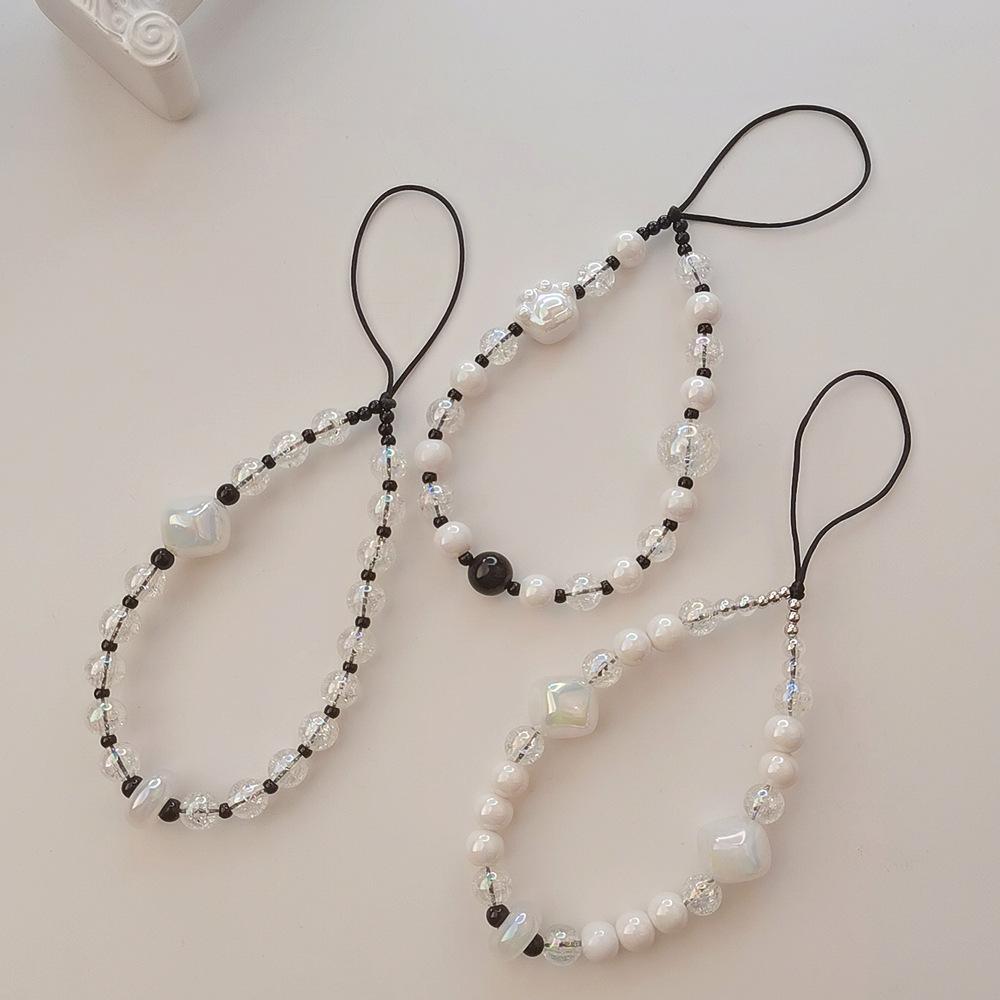 INS style new acrylic beads small fresh and anti-lost hand carry fashion chain short mobile phone chain