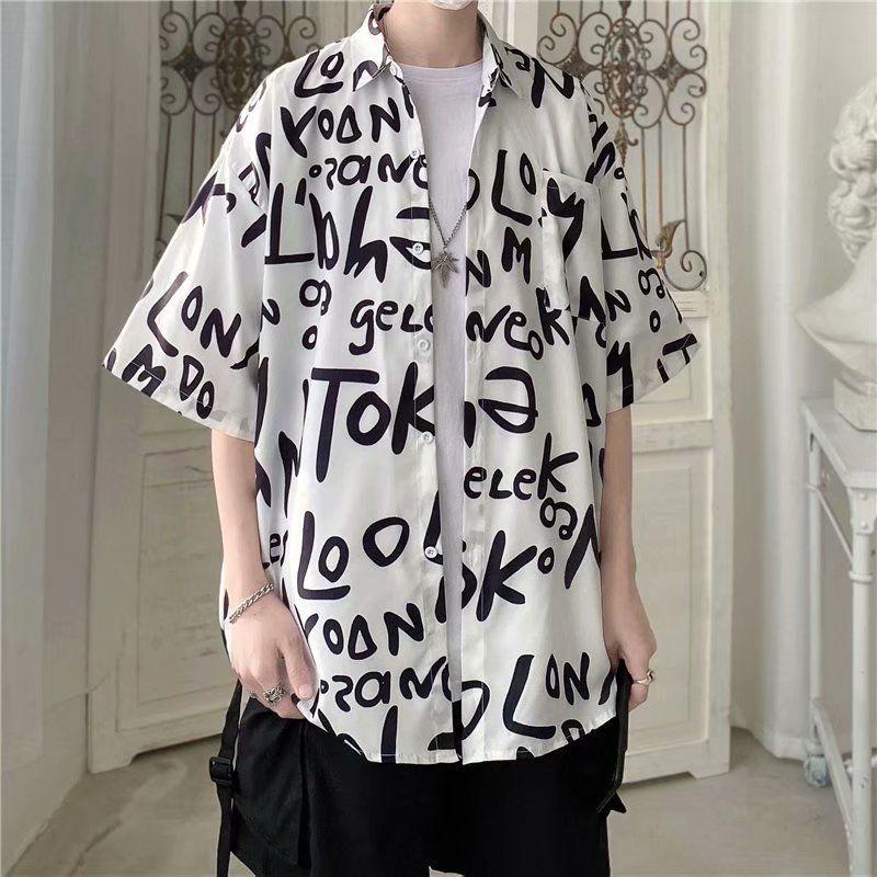 Men's Harajuku-Style Retro Floral Short-Sleeve Shirt: Hong Kong Ulzzang Beachwear with Sun Protection, Perfect for Couples.