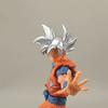 Anime Dragon Ball Silbernes Haar Son Goku Figur Selbstvorsichtiger Kungfu Budokai Erreichen Vegeta Actionfigur Modell Boxed 24CM PVC