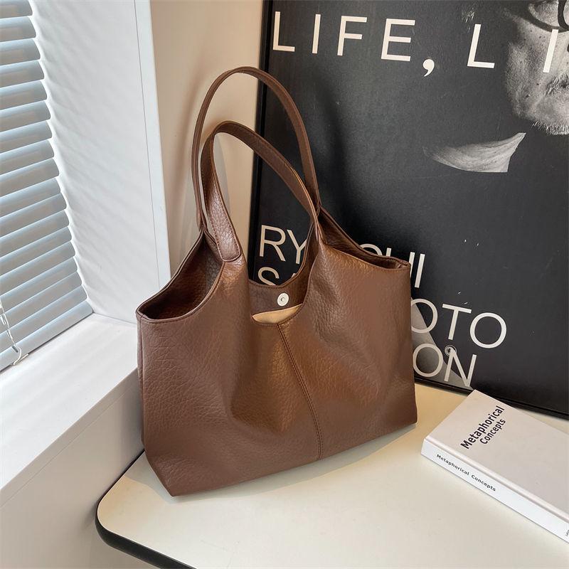 

Korean Style Large Capacity Textured Tote: Versatile Retro Shoulder Bag for Women, 2025 Fashion Standard кофейный