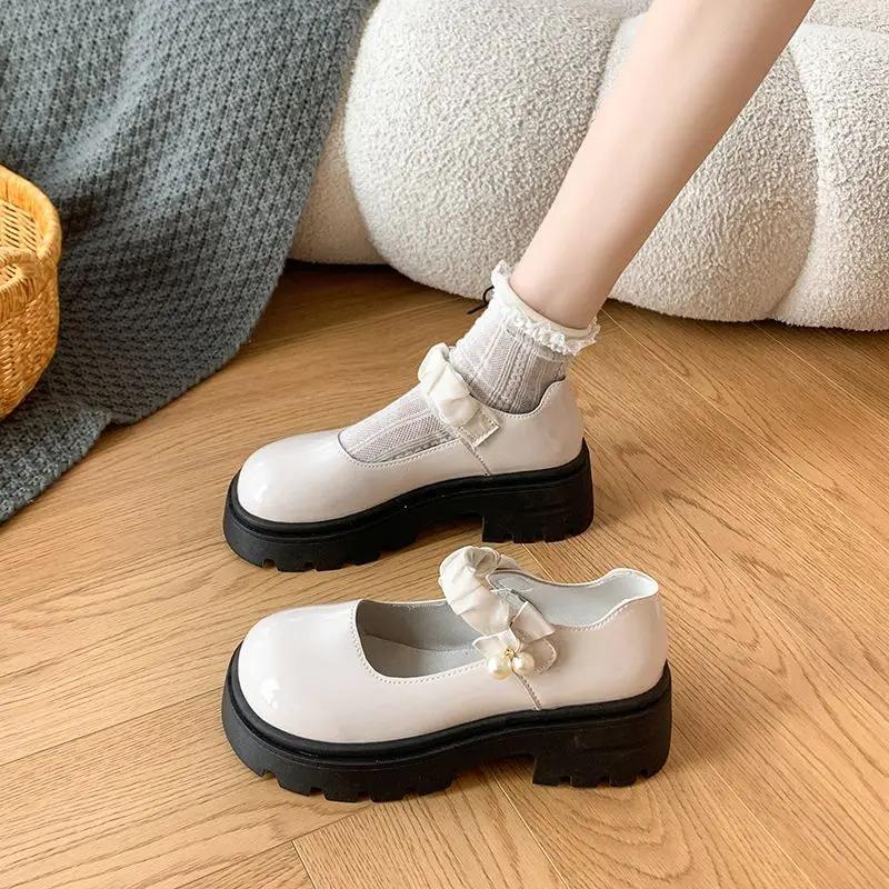 Plattform Japansk Stil Lolita Gotiska Skor för Kvinnor Pärla Kawaii med Mellanhöga Klackar Loafers Rund Tå Mary Jane Dam Pumps 39