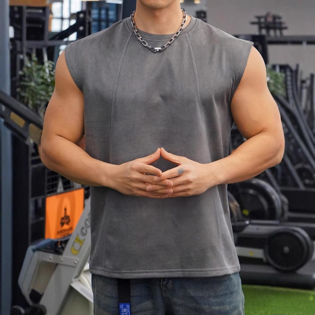 Summer Knitted Vertical Bar Fitness Sports Leisure Slim Fit Tank Top For Men Sleeveless Wide Shoulder Tank Top For Men