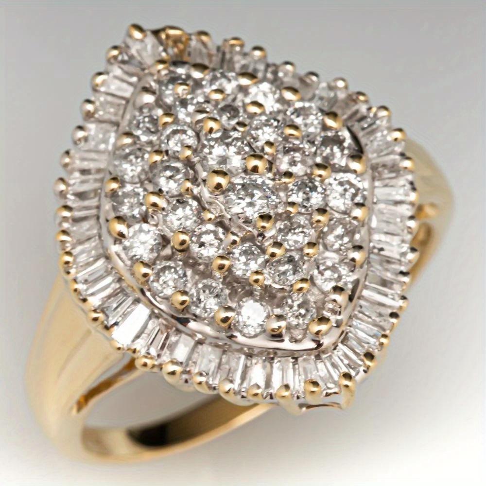 Fashion Classic Paved Synthetic Zirconia Geometry Ring for Women Elegant Golden Plated Banquet Wedding Jewelry Accessories Gifts