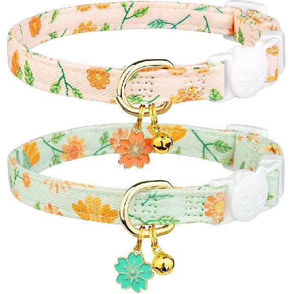 2 Pack Cotton Breakaway Cat Collar Pink Strawberries and White Heart Shaped Pendant Cute Kitten Cat Collar with Bell