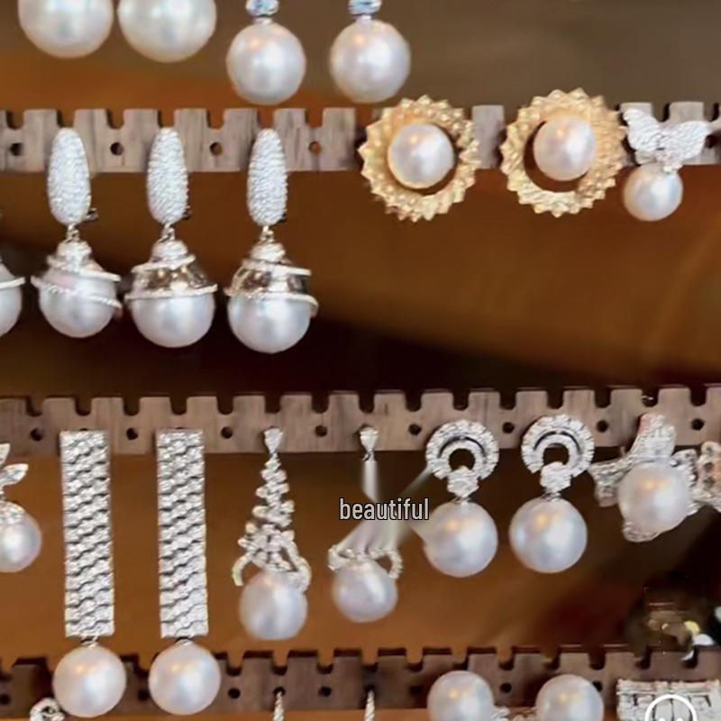 French Retro Zircon & Pearl Geometric Stud Earrings: Luxurious and Fashionable Accessories for Women
