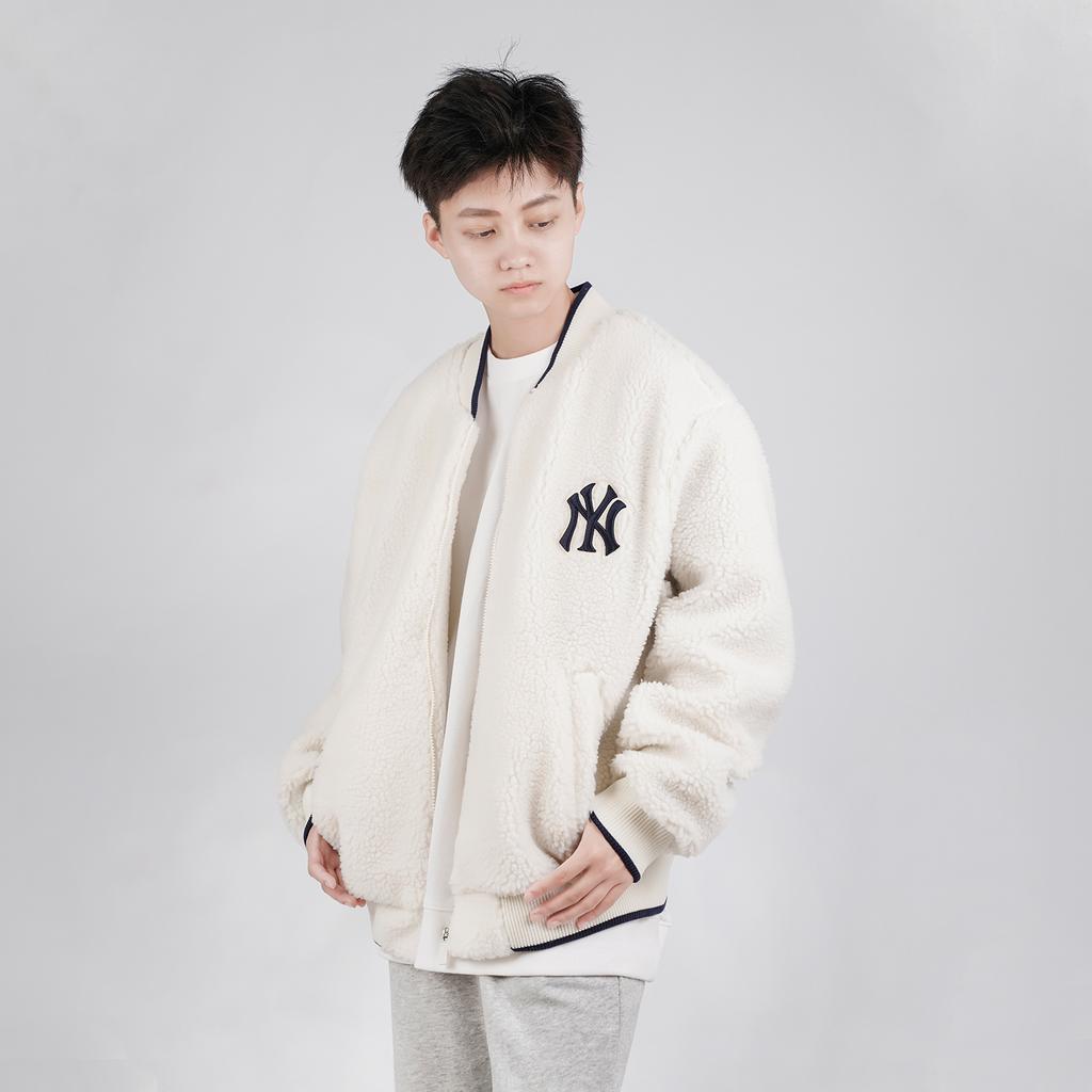 Nové sametové bundy MLB New York Yankees Unisex Slonová kost bílá 31JPF1061-50I