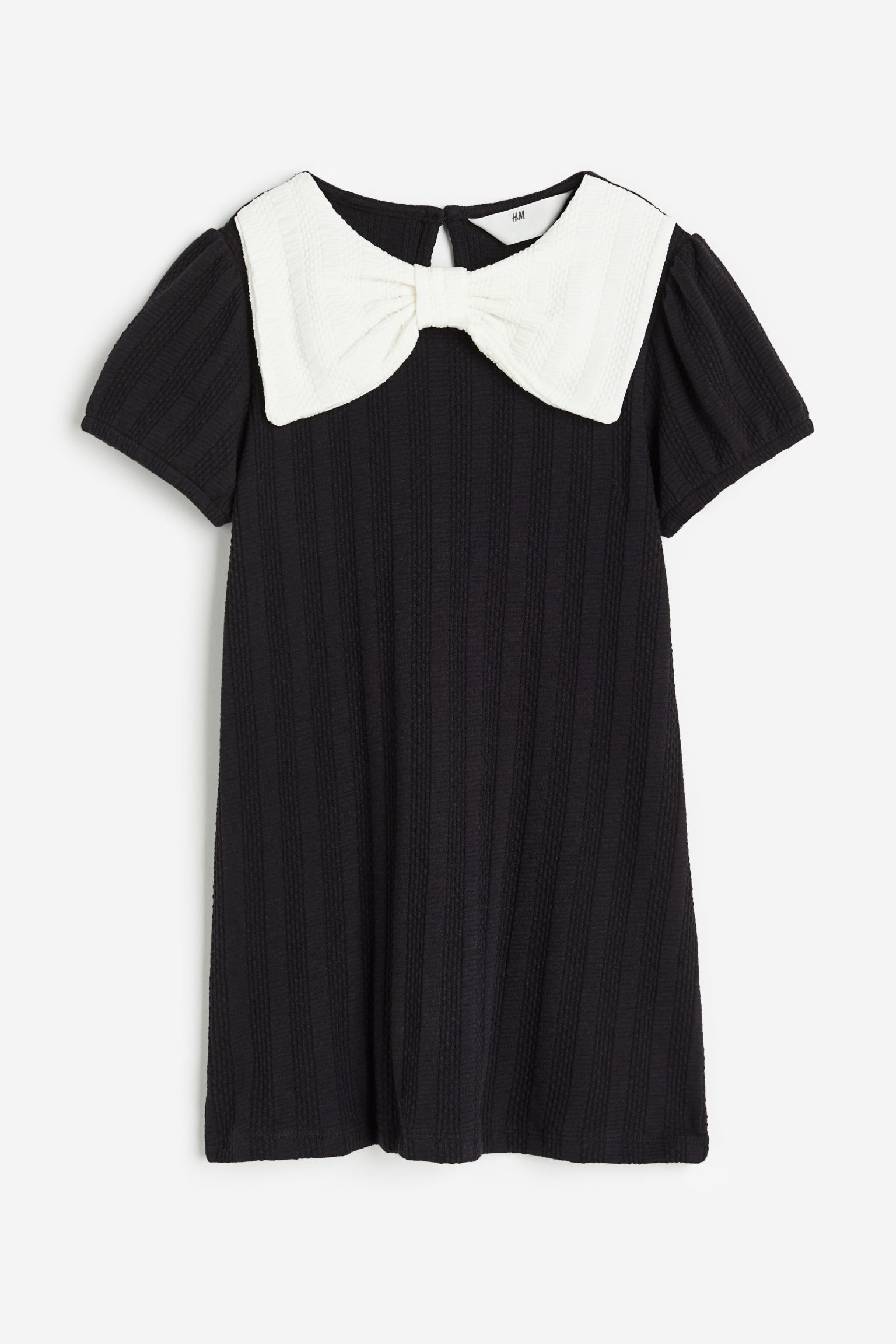 

Платье с бантом