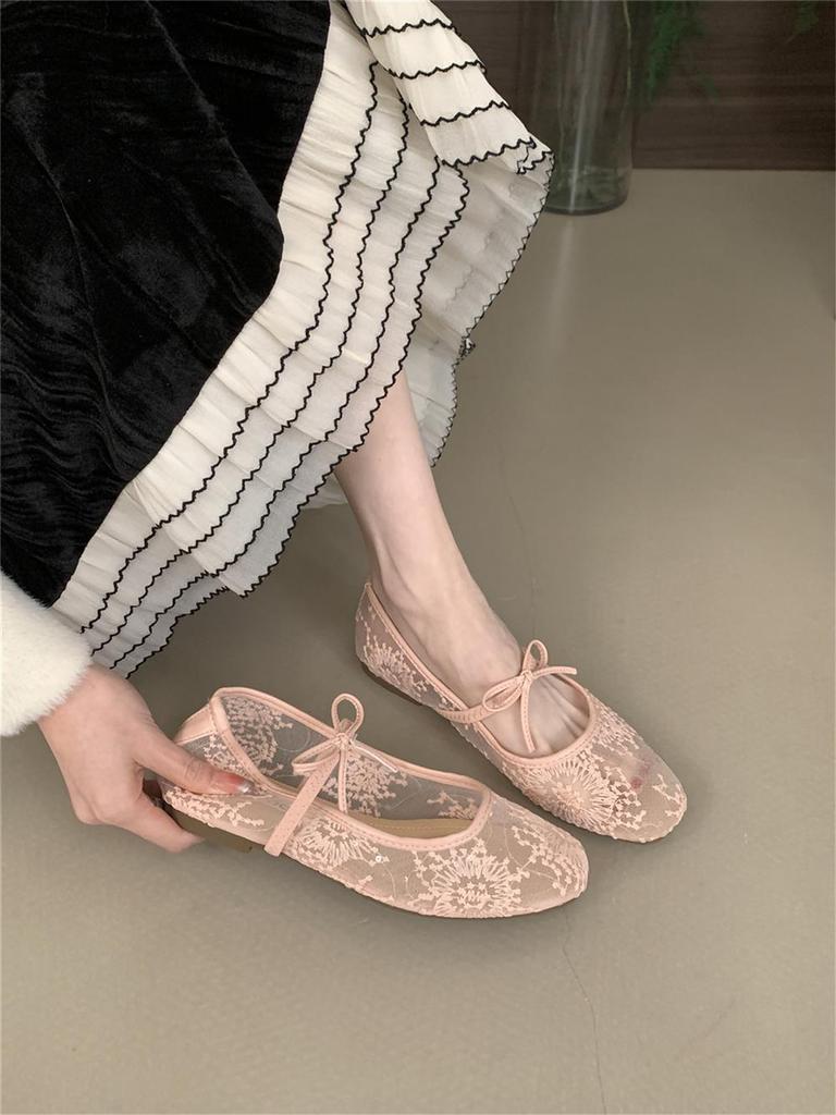 2026 Women's Flat Mary Jane Shoes Embroidered Chinese Style Fashionable All-Match White Flats Round Toe Rubber Sole Ballet Shoes