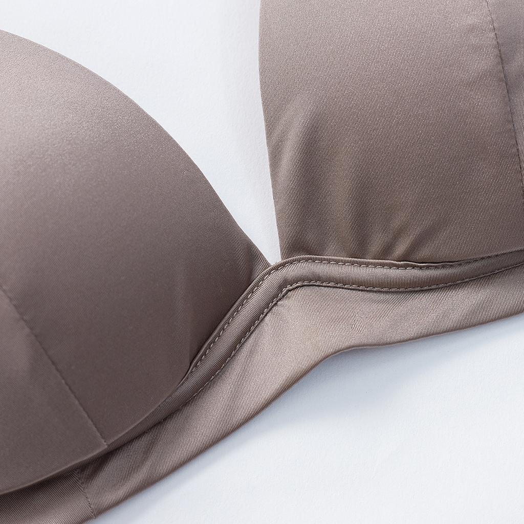 Novo Conjunto de Lingerie Feminina Sem Costura Sexy Sutiã Push Up Decote em V Profundo Bralette Francês de Tira Fina Sem Aro Calcinhas de Renda Confortáveis Conjuntos de Lingerie