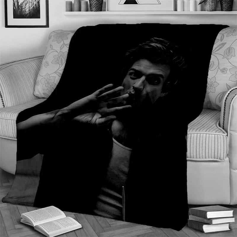 Joe Keery Actor 3D Printing HD Blanket,Soft Throw Blanket for Home Bedroom Bed Sofa Picnic Travel Office Rest Cover Blanket Kids