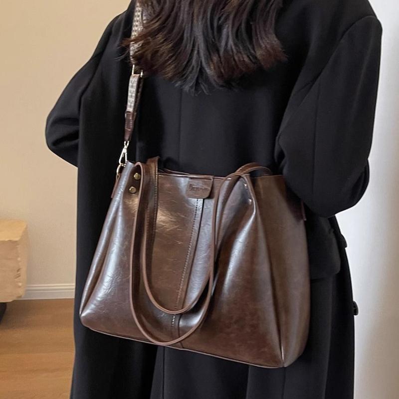 Commuter Versatile Underarm Large Capacity Bag Women's Trendy Retro Fashion Tote Shoulder Bag