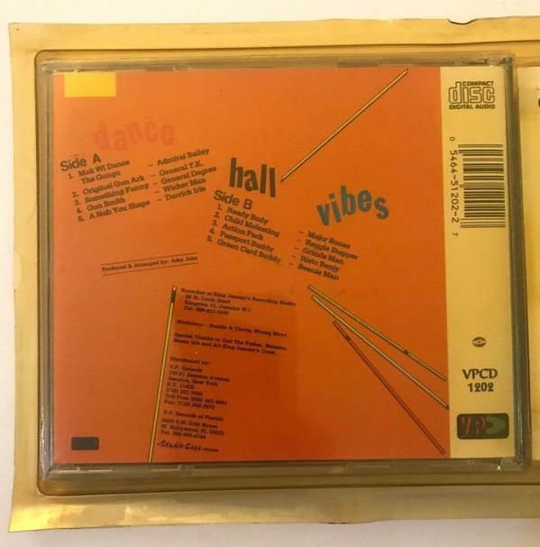 

CD VARIOUS - Dancehall Vibes VPCD1202 VP Records 1992 US Reggae, Ska & Dub Used