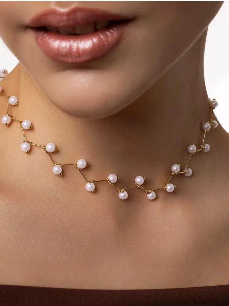 Elegant Pearl Necklace with Branch Design Adjustable Length Classic Style Suitable for Various Occasions Lightweight and Durable