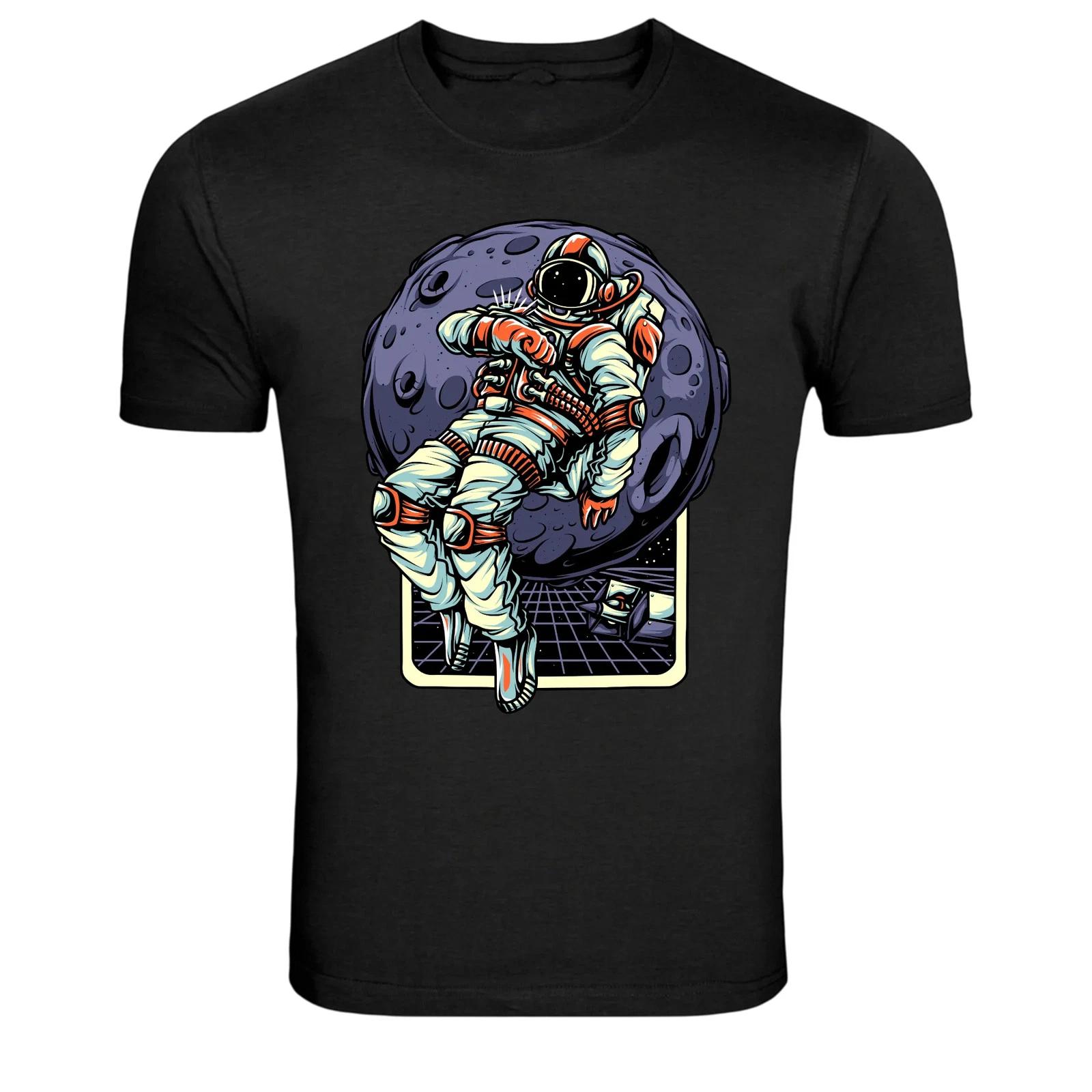 Astronaut Sitting On Moon Retro Space Explorer Graphic T-Shirt XL