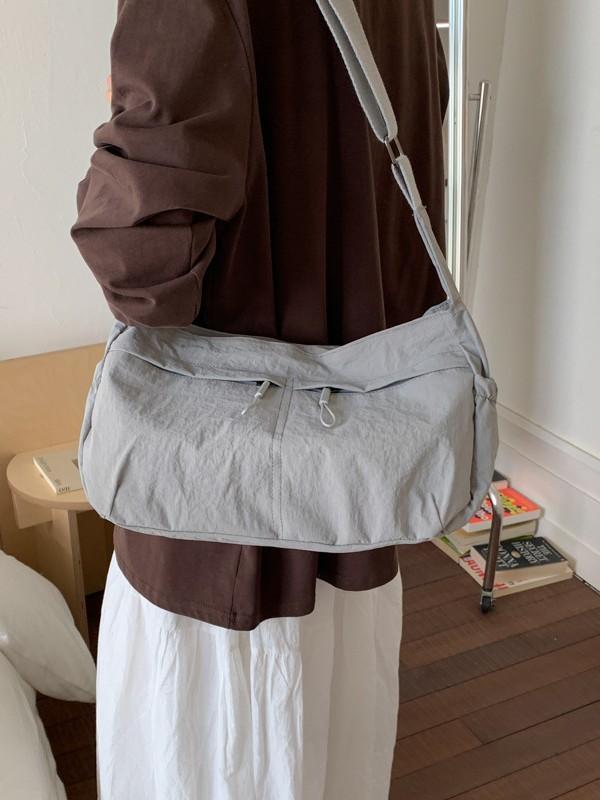 Urban Style Nylon Small Square Bag With Zipper Closure For Daily Use And Storage