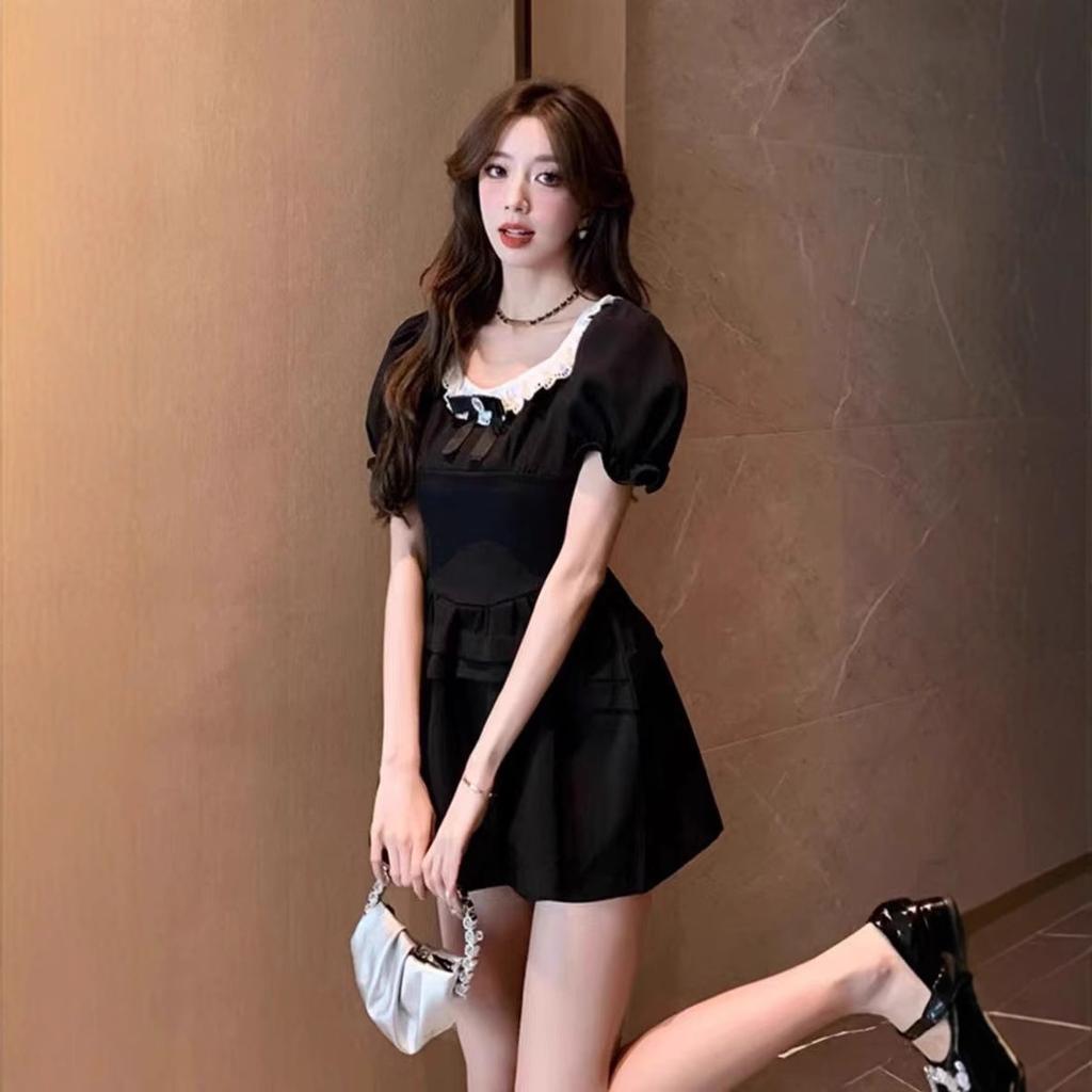 French high-end Hepburn style daughter feeling small black dress women's summer niche square neck bow bubble sleeve dress