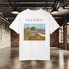 Maglietta Fattoria di Van Gogh in Provenza, T-shirt con Paesaggio Vintage, T-shirt Grafica Campagna Francese, Maglietta Opera d'Arte da Museo, Regalo per Amante dell'Arte