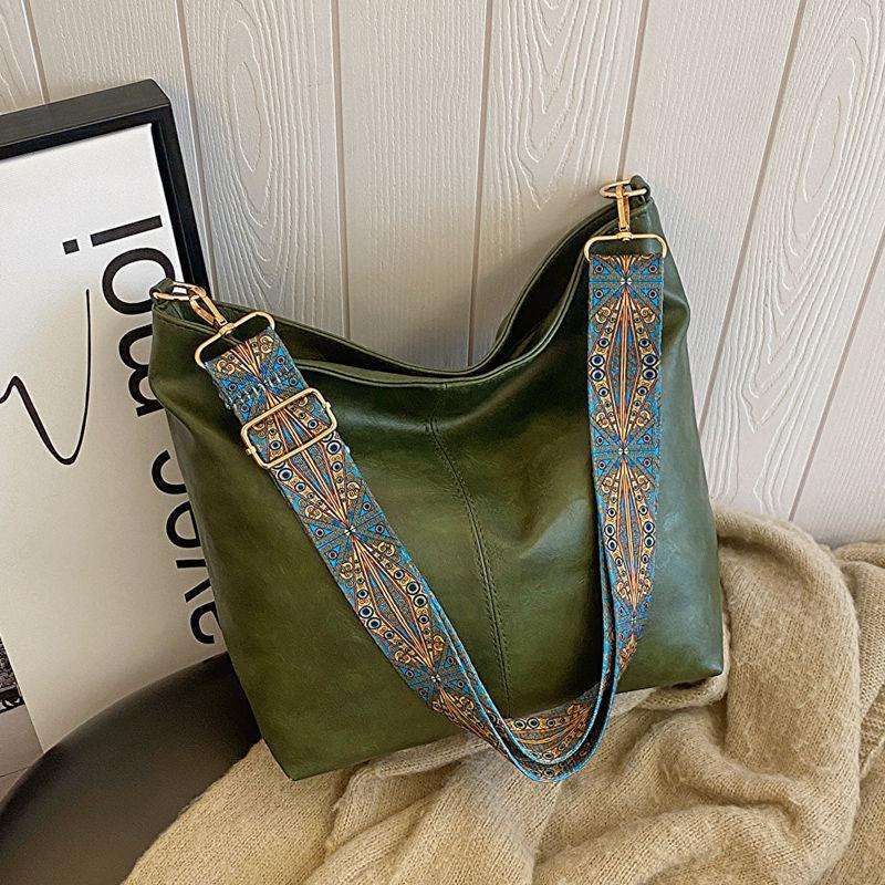 

Сумка большой вместимости 2025 весна и лето новая ретро на плечо простая повседневная сумка-мессенджер для поездок на работу модная сумка-ведро зелёный