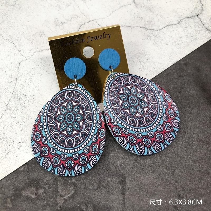 Bohemian Wood Earrings Women's Personality Exaggerated Print Flower Stud Earrings Vacation Versatile Temperament Earrings