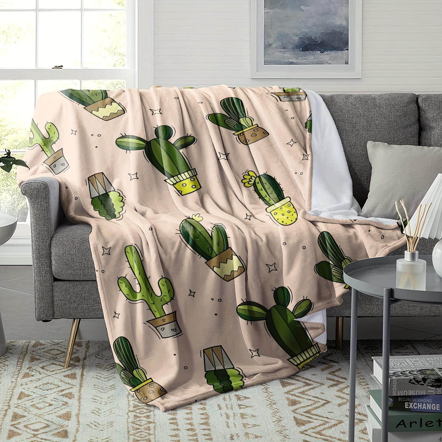 Shunika Chen Unisex 1Pc Halloween Cactus Print Flannel Fleece Throw Blanket, Soft Cozy Lightweight Sofa Bed Office Blanket, All-Season, Washable