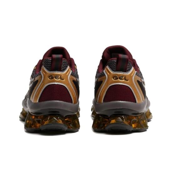 ASICS Gel Quantum Kinetic Carbon Pure Gold 1203A270-021