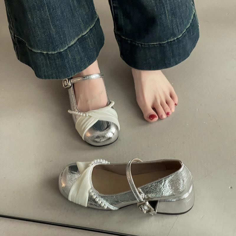 Niche design sense bow Mary Jane shoes women's summer French fashion pearl single shoes with skirt high heels