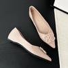 W828-68 Fairy Wind 2025 New Temperament Fashion Flat Shoes Women Internet Celebrity Celebrity Patent Leather Shoes Women