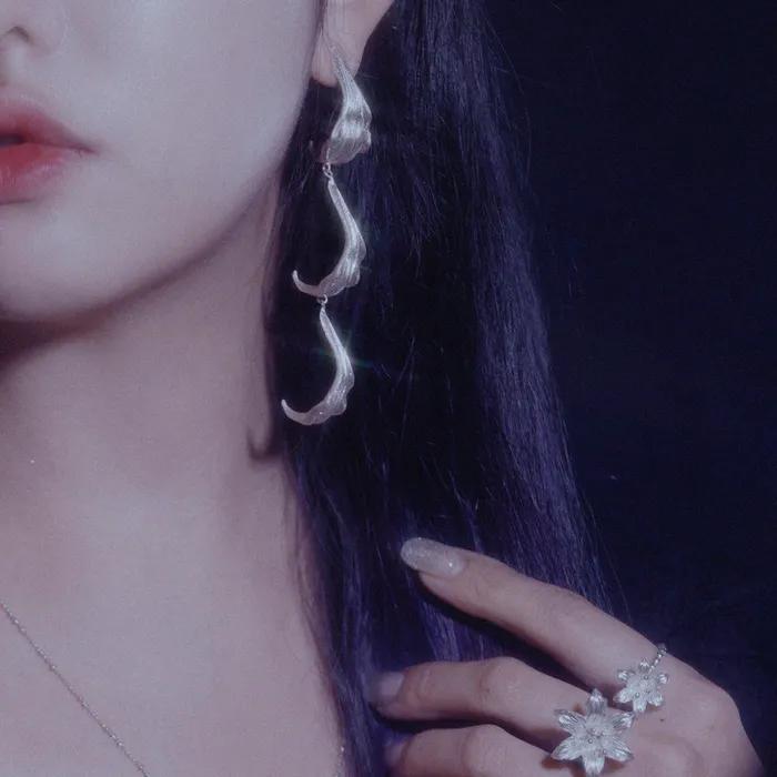 Lily Breeze. Earring 02